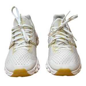 On Running Cloudswift Undyed